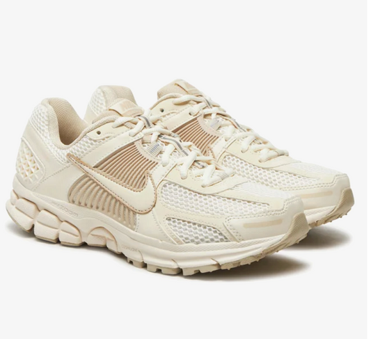 NK Vomero 5 Beige